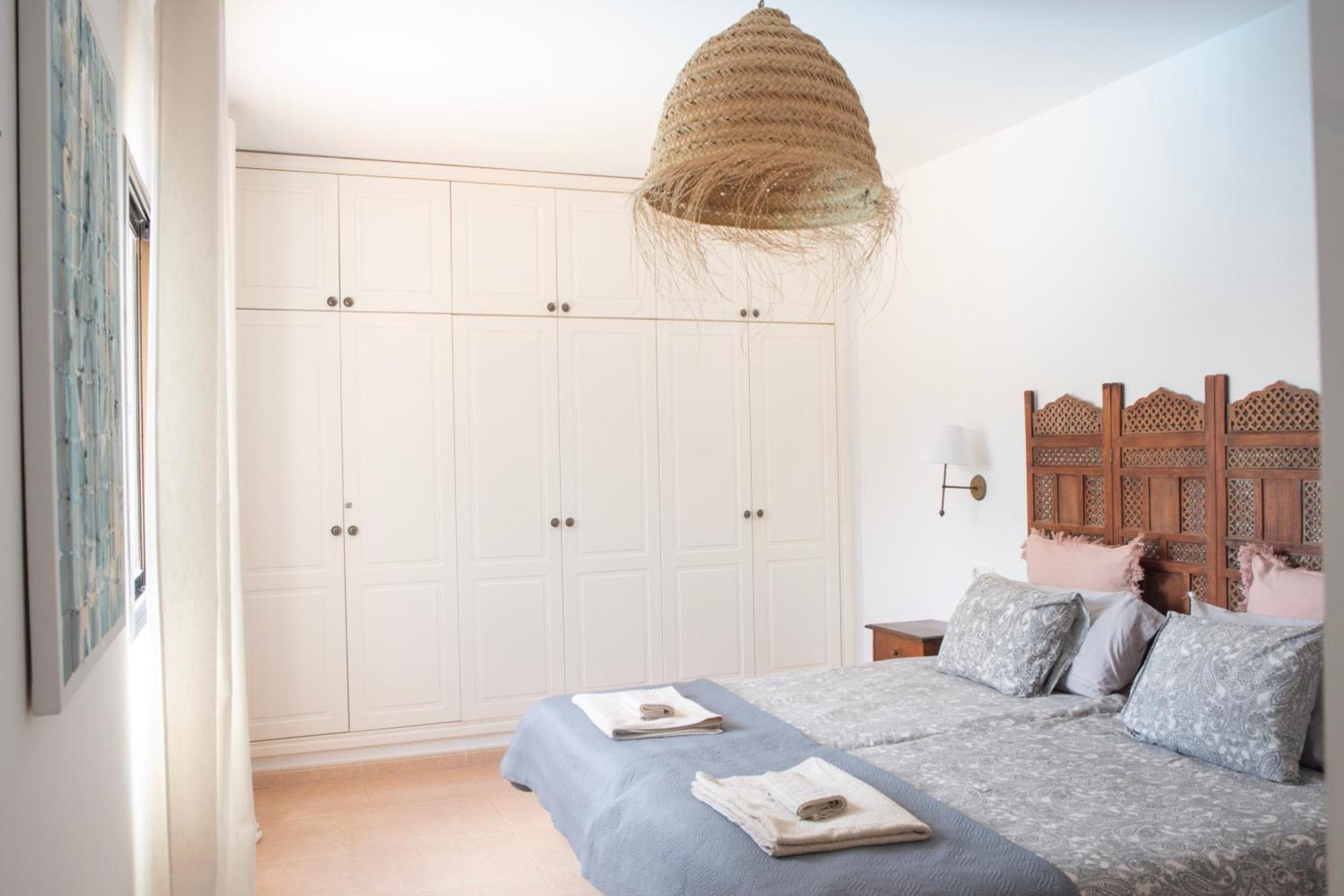 Willa House Boho Palm With Private Heated Pool And Garden, 3 Bedrooms, Wi-fi Corralejo