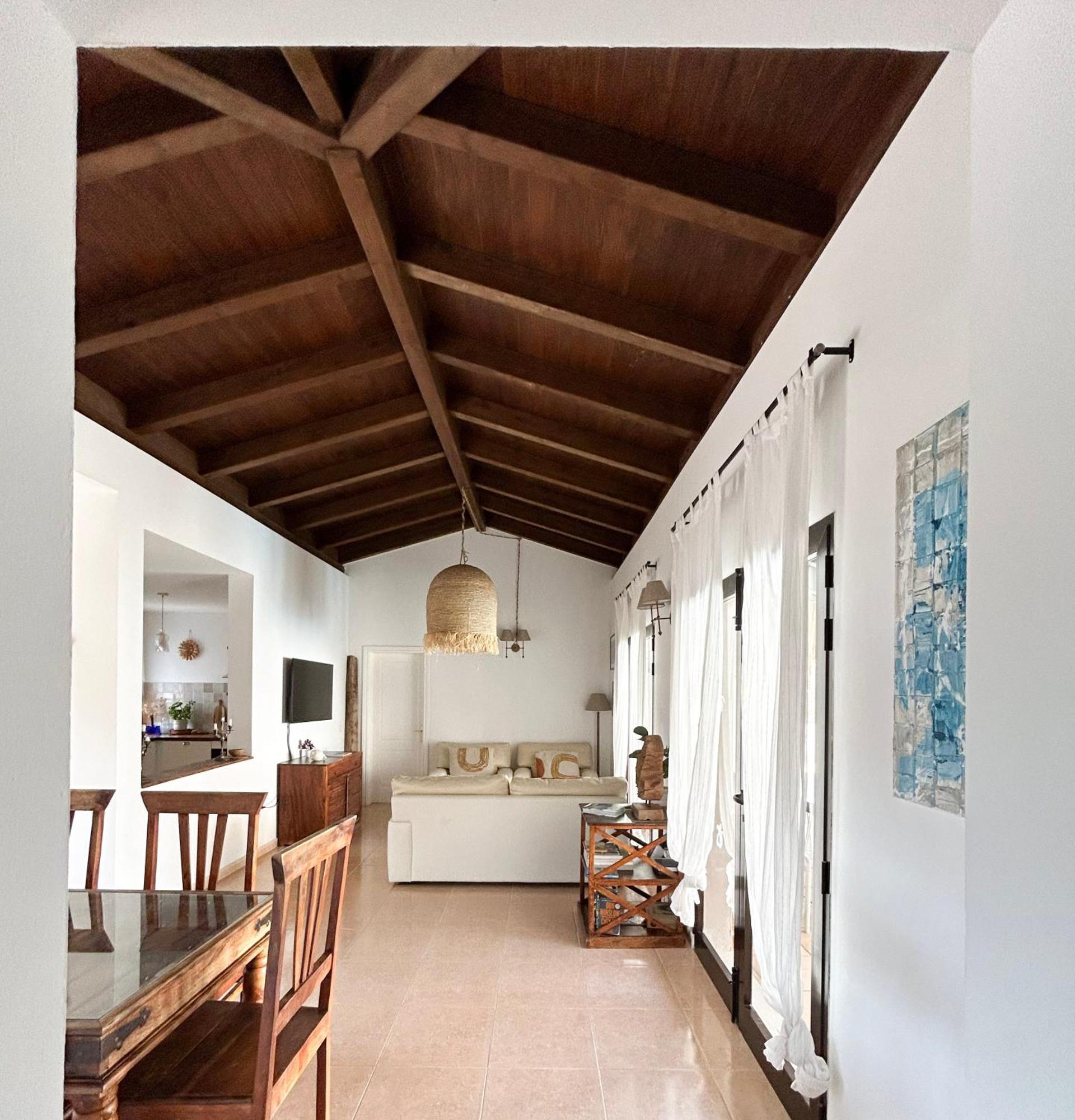 Willa House Boho Palm With Private Heated Pool And Garden, 3 Bedrooms, Wi-fi *